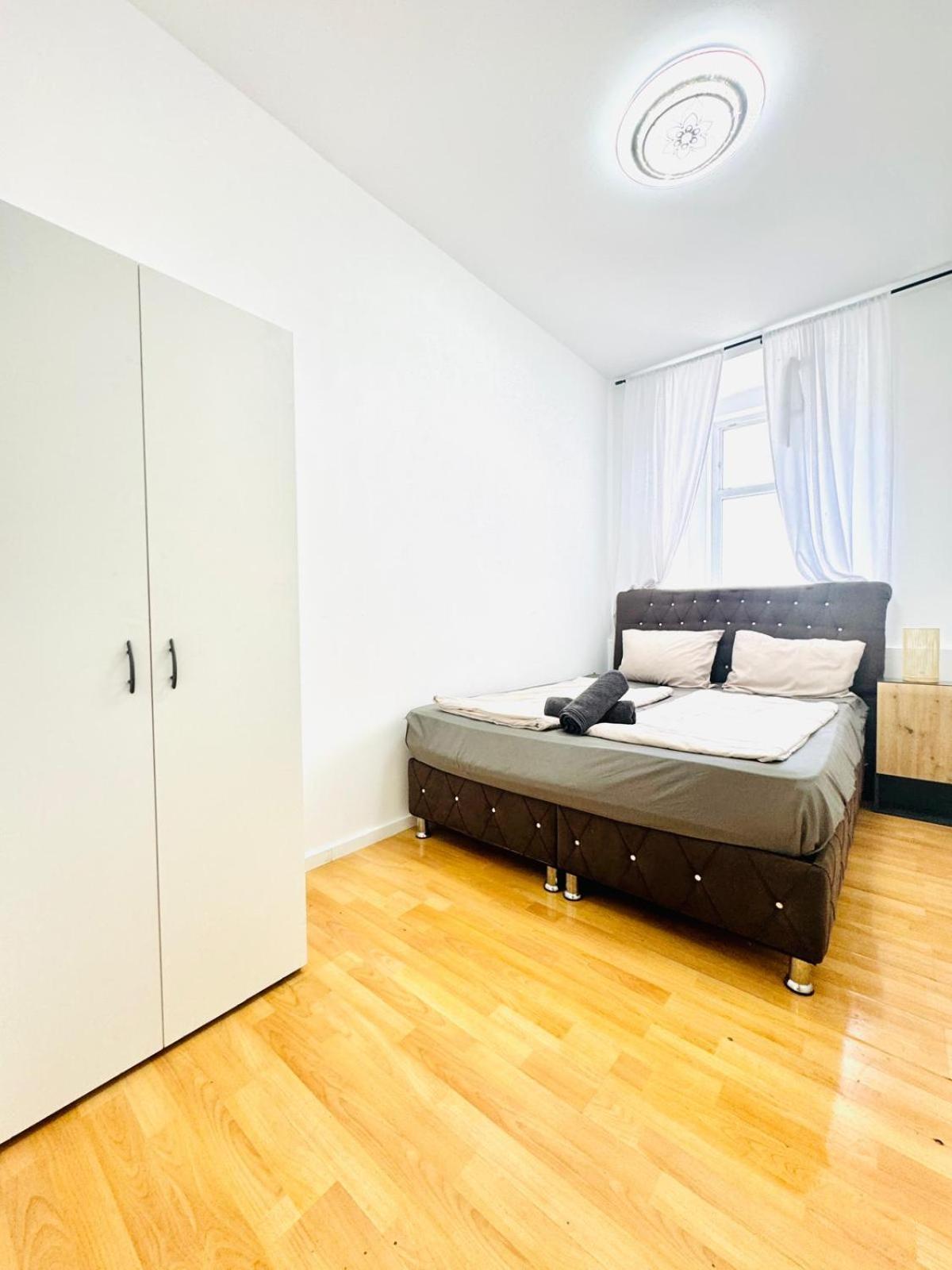 Comfy Rooms In A Shared Apt, 8Min To Rathausplatz Viena Exterior foto