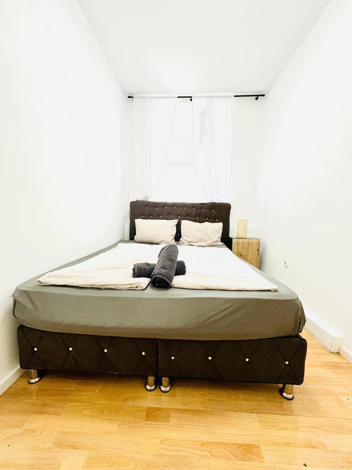 Comfy Rooms In A Shared Apt, 8Min To Rathausplatz Viena Exterior foto