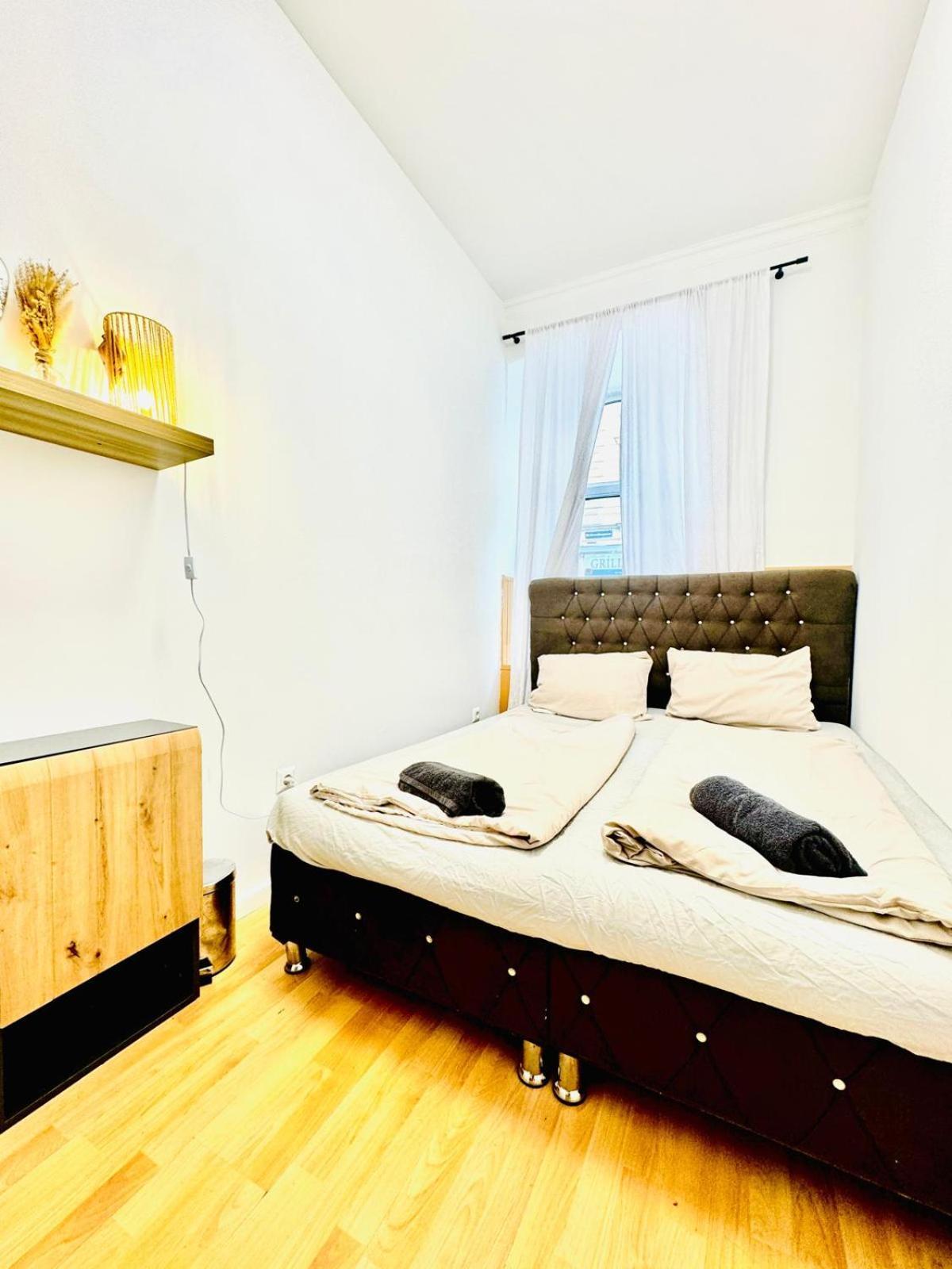 Comfy Rooms In A Shared Apt, 8Min To Rathausplatz Viena Exterior foto