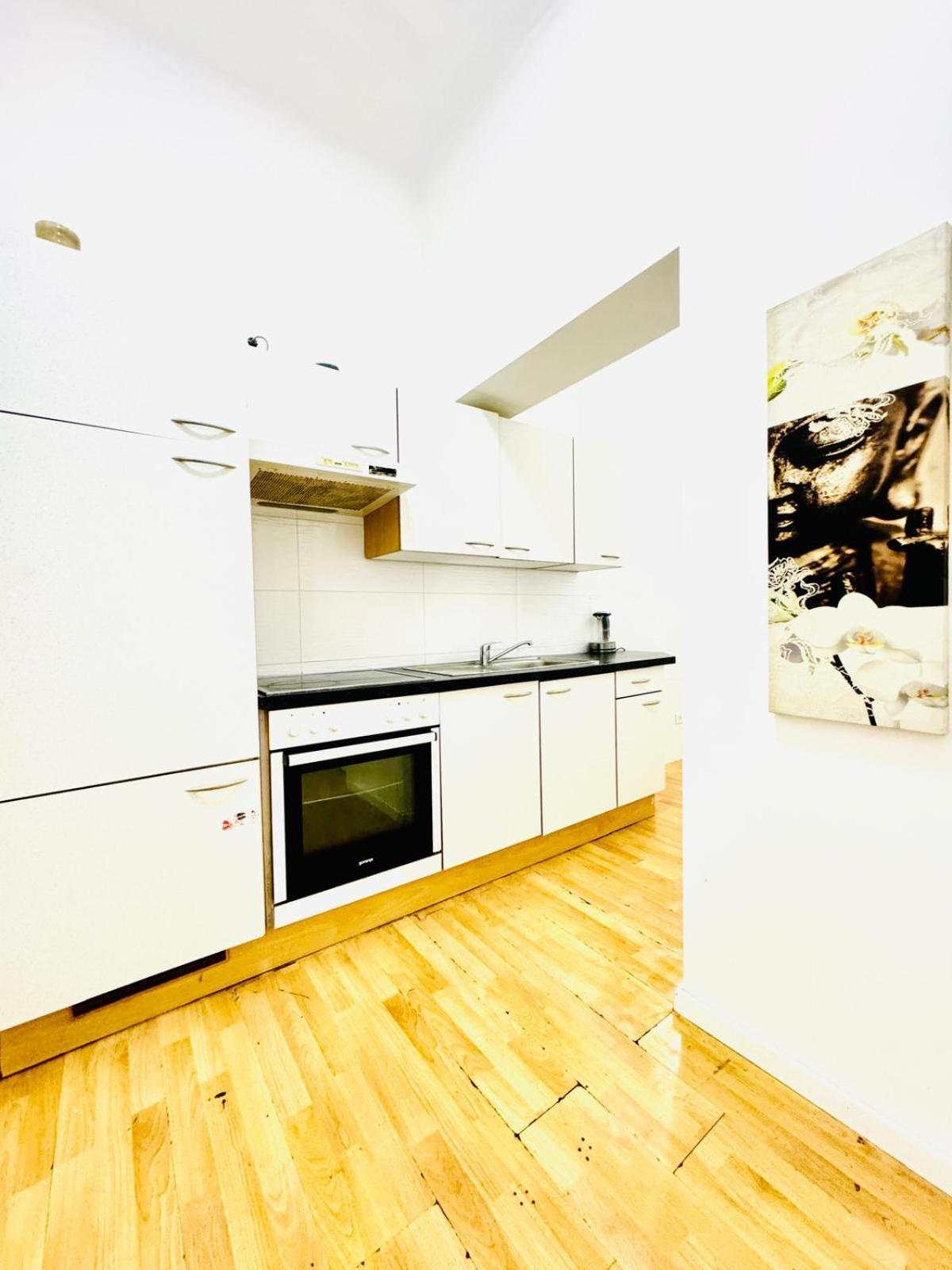 Comfy Rooms In A Shared Apt, 8Min To Rathausplatz Viena Exterior foto