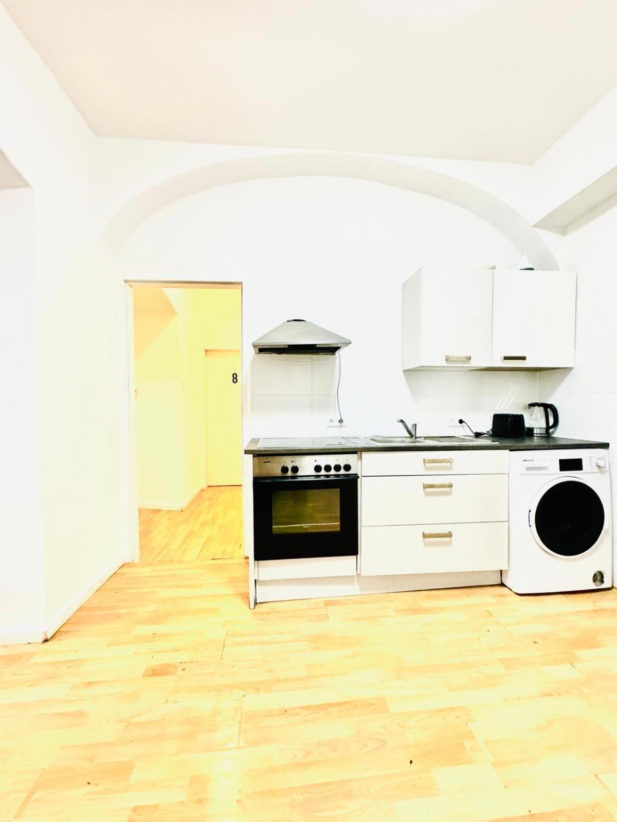 Comfy Rooms In A Shared Apt, 8Min To Rathausplatz Viena Exterior foto