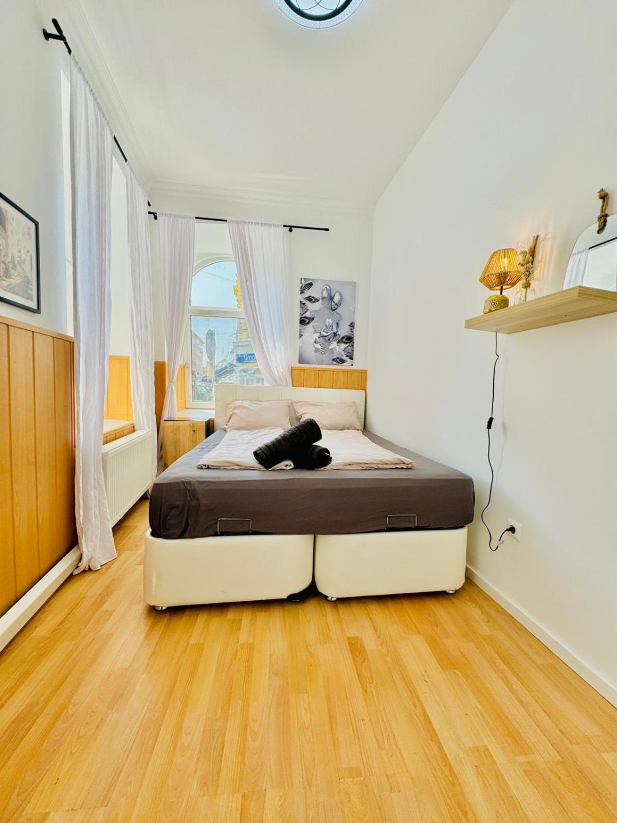 Comfy Rooms In A Shared Apt, 8Min To Rathausplatz Viena Exterior foto
